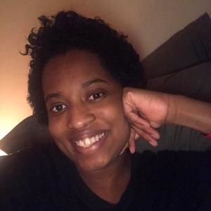 Meet your Posher, Nakia